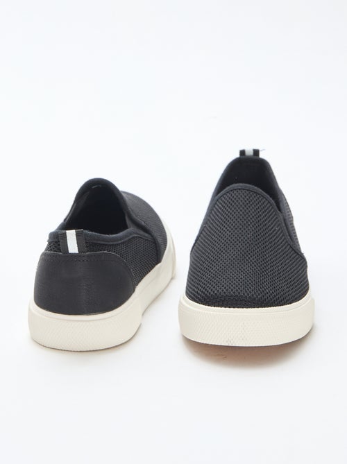 Effen lage sneakers van mesh | Slip-onmodel - Kiabi