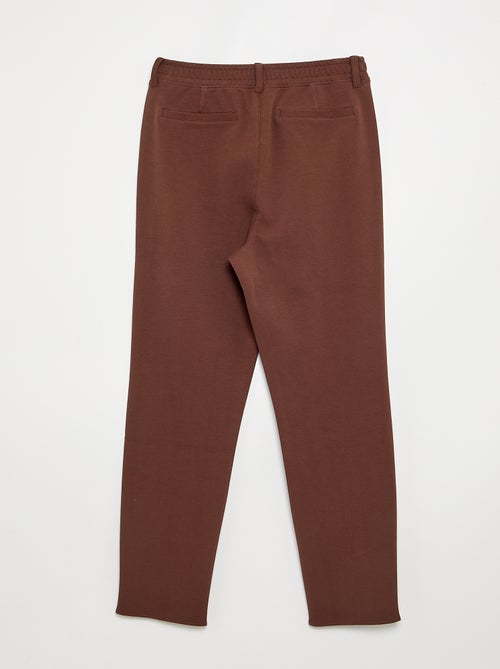 Effen regular fit chino - gemakkelijk aan te trekken collectie - Kiabi Effen regular fit chino - gemakkelijk aan te trekken collectie - Kiabi