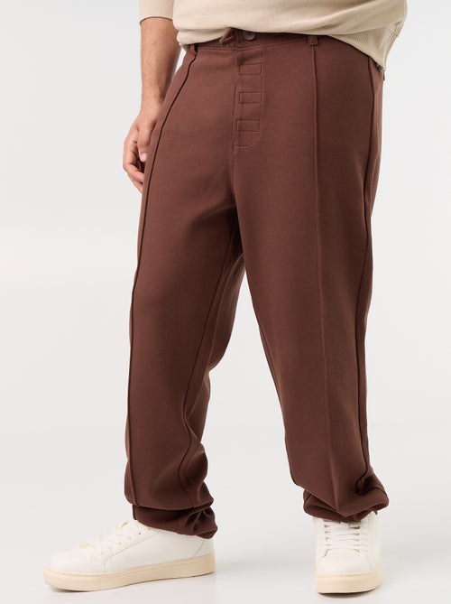 Effen regular fit chino - gemakkelijk aan te trekken collectie - Kiabi Effen regular fit chino - gemakkelijk aan te trekken collectie - Kiabi