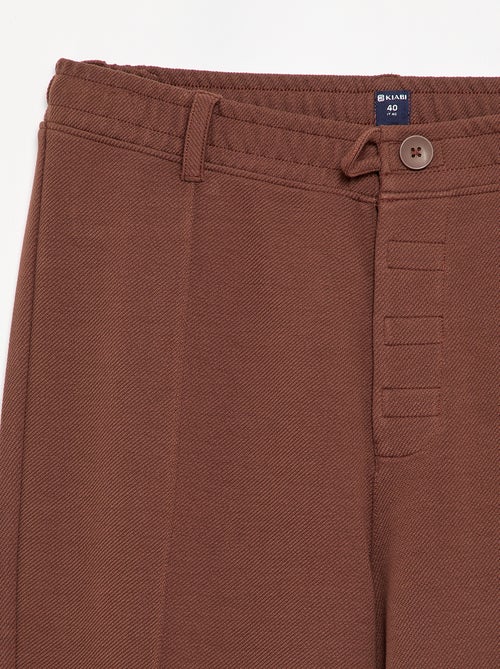 Effen regular fit chino - gemakkelijk aan te trekken collectie - Kiabi Effen regular fit chino - gemakkelijk aan te trekken collectie - Kiabi