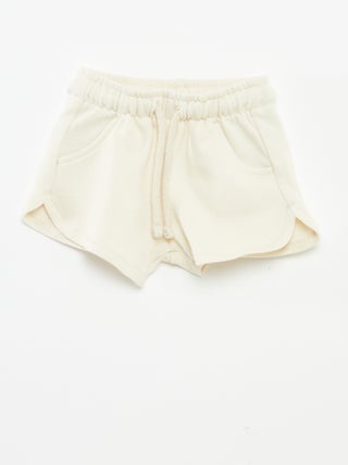 Effen short met zakken