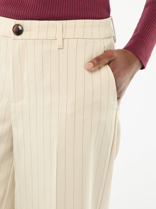 Effen, soepelvallende broek met wijde pijpen - Kiabi