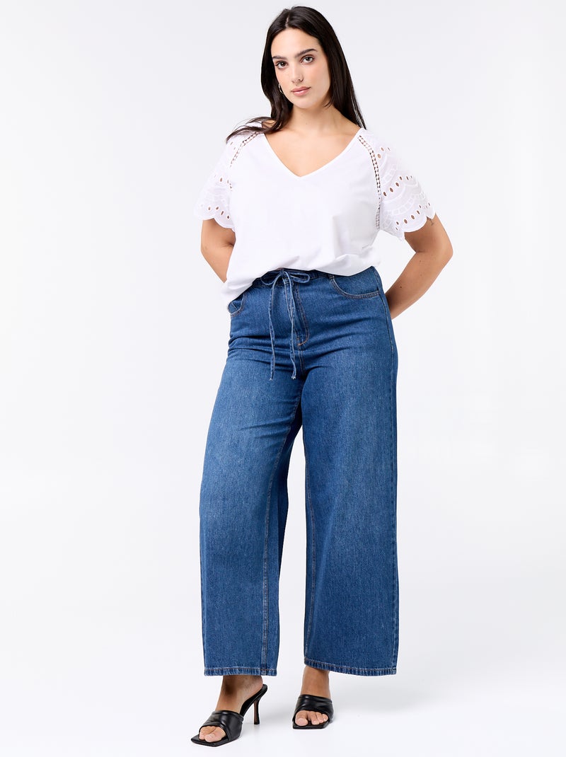 Effen T-shirt met borduursels op de mouwen Wit - Kiabi