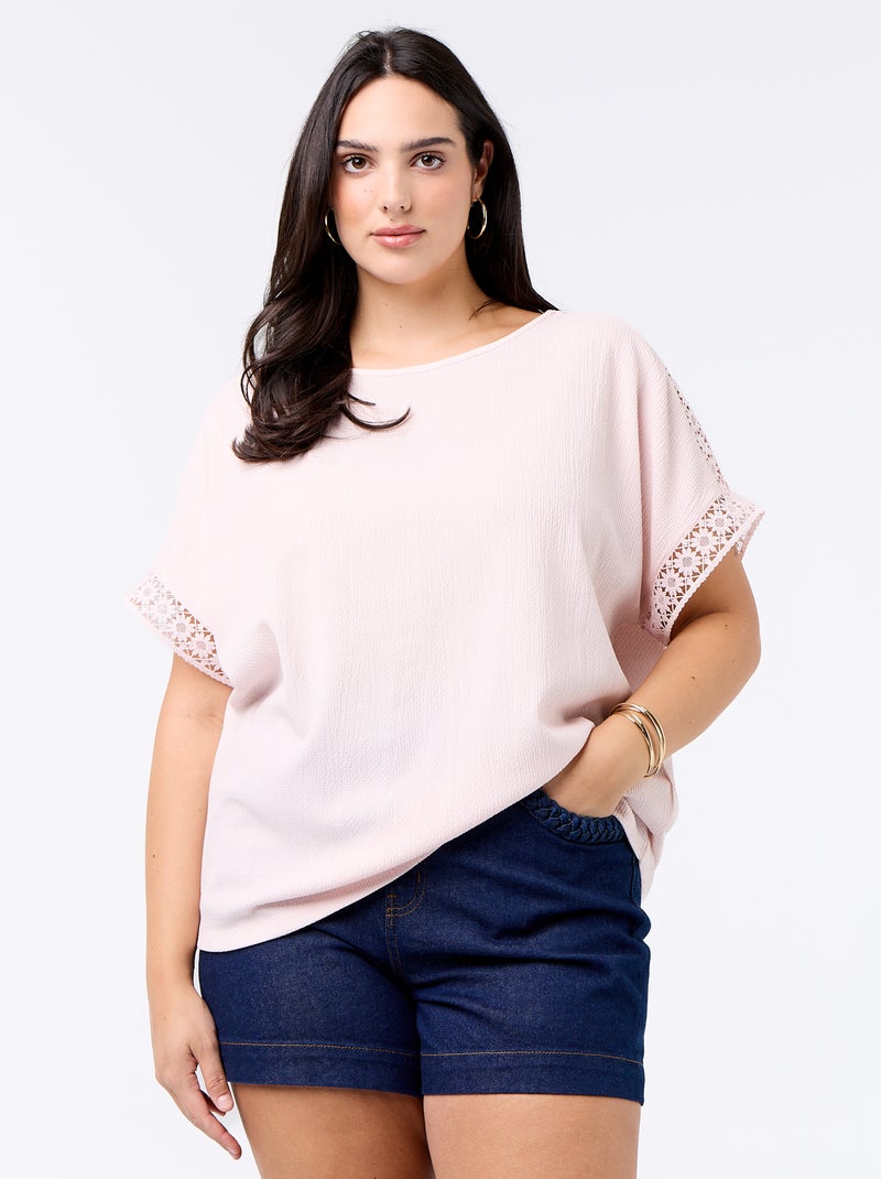 Effen T-shirt met borduurwerk en macramé op de mouwen Rose - Kiabi