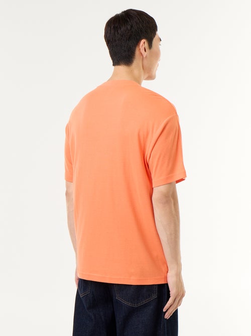 Effen T-shirt met korte mouwen en ronde hals - Kiabi Effen T-shirt met korte mouwen en ronde hals - Kiabi