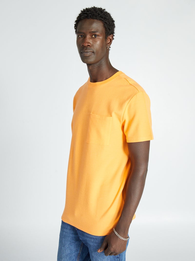 Effen T-shirt van jacquard met streepjesprint ORANJE - Kiabi