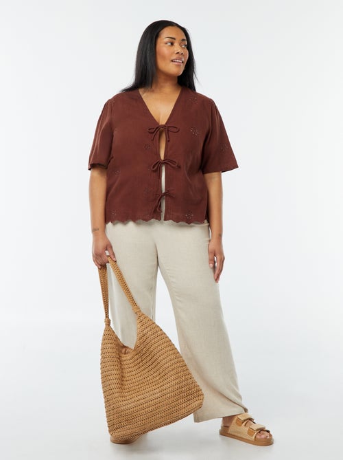 Effen top met borduursel en striksluiting - Kiabi