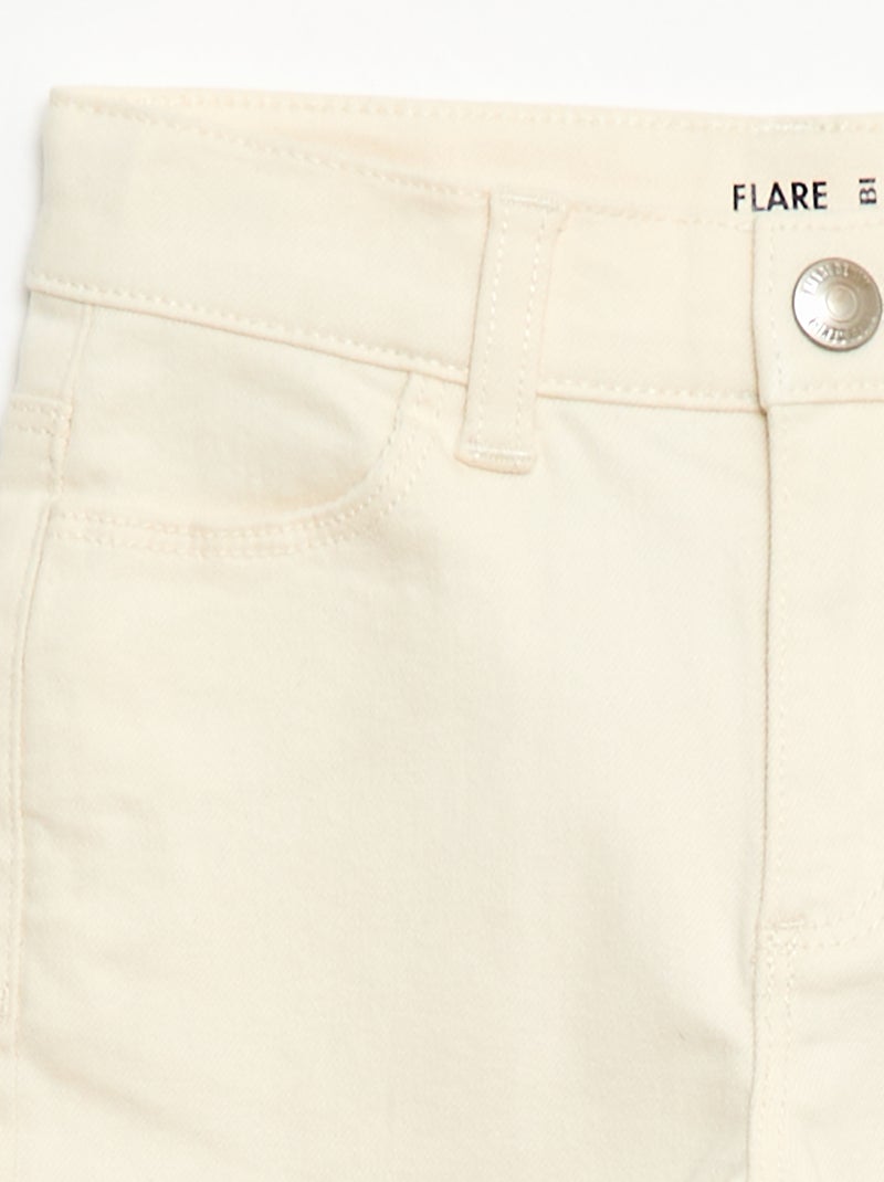 Flare broek - Aansluitende pasvorm Wit - Kiabi