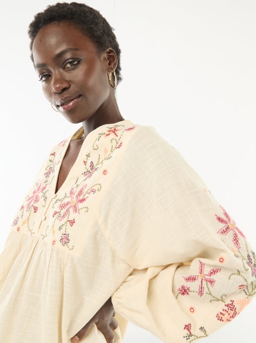Gebloemde blouse met borduursel - Kiabi Gebloemde blouse met borduursel - Kiabi
