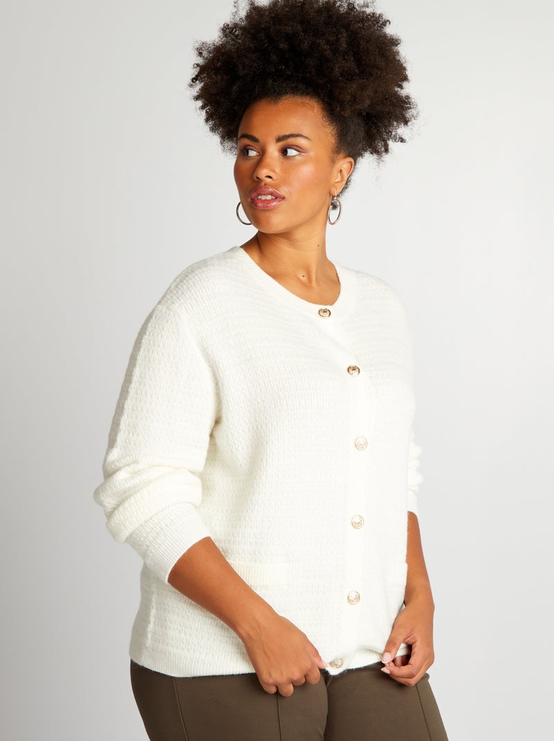 Gebreid vest met knopen beige | gebreide cardigan met knopen dames