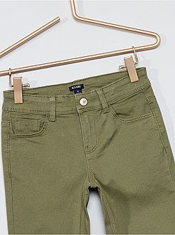 Gekleurde, slim-fit broek - Kiabi