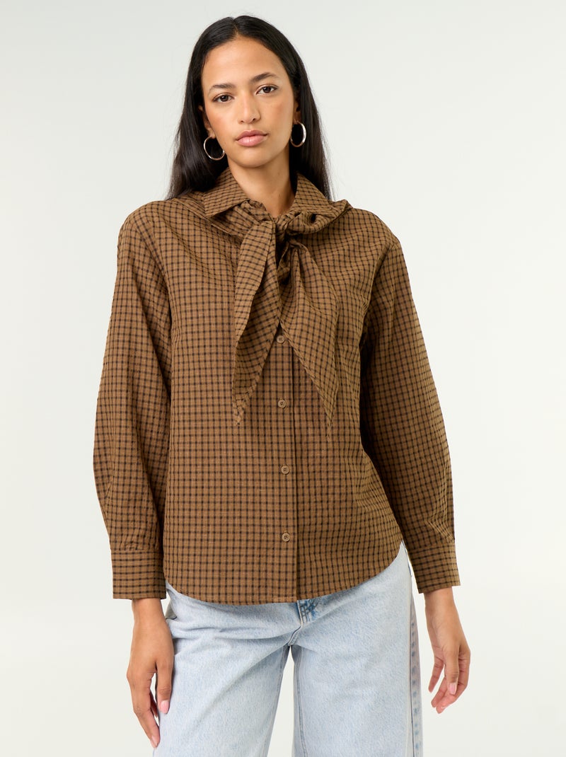 Geruite blouse met sjaal Bruin - Kiabi