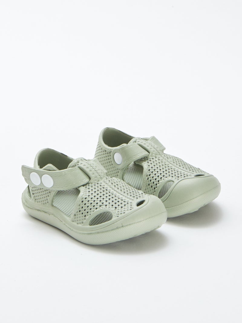 Gesloten, kunststoffen sandalen GROEN - Kiabi
