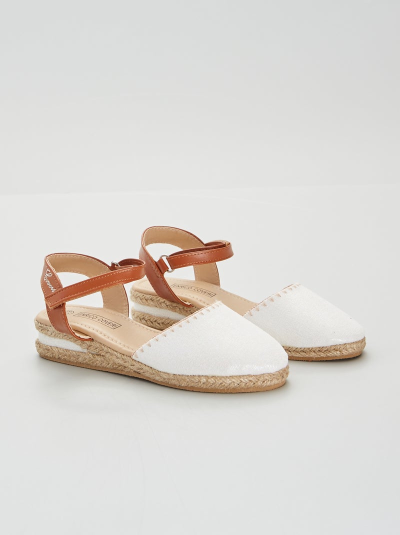 Gesloten sandalen wit - Kiabi