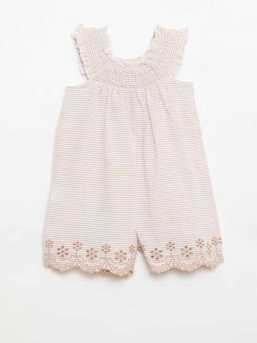 Gestreept seersucker playsuit met smockwerk en borduursels - Kiabi