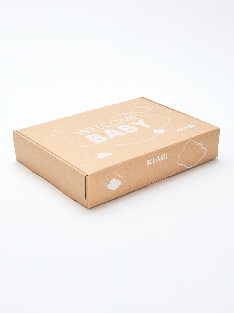 GIFTBOX - Babytruitje + broek + sokken + muts + slabbetje Biege - Kiabi