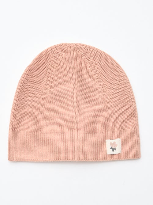 GIFTBOX - Babytruitje + broek + sokken + muts + slabbetje - Kiabi