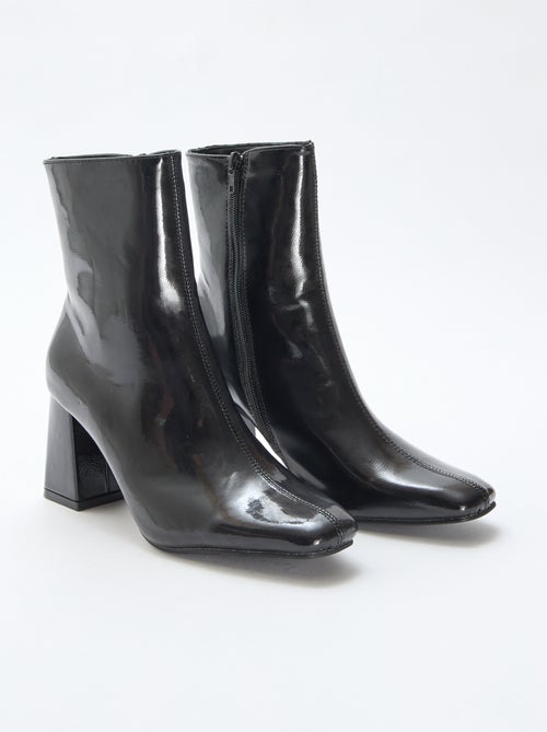 Glanzende boots met vierkante hak - Kiabi