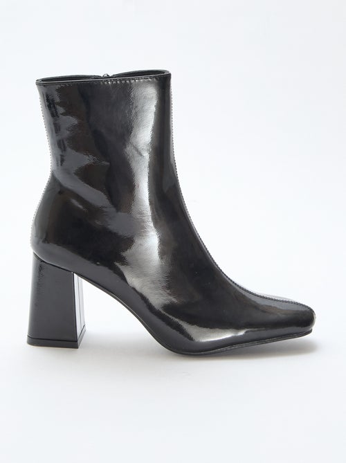 Glanzende boots met vierkante hak - Kiabi