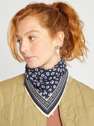 Grote foulard met print
