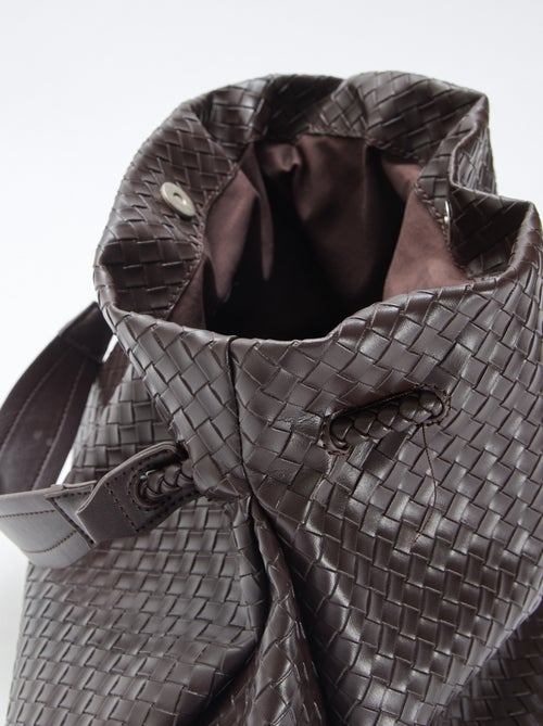 Grote tas van imitatieleer met gevlochten effect - Kiabi Grote tas van imitatieleer met gevlochten effect - Kiabi