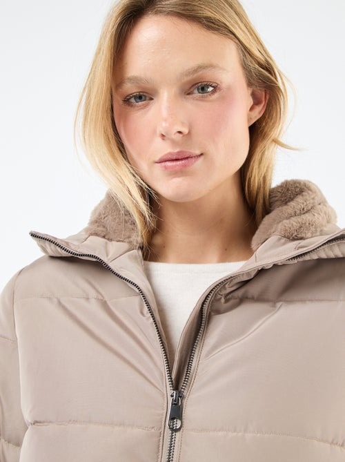 Halflang, gewatteerd donsjack met capuchon - Kiabi