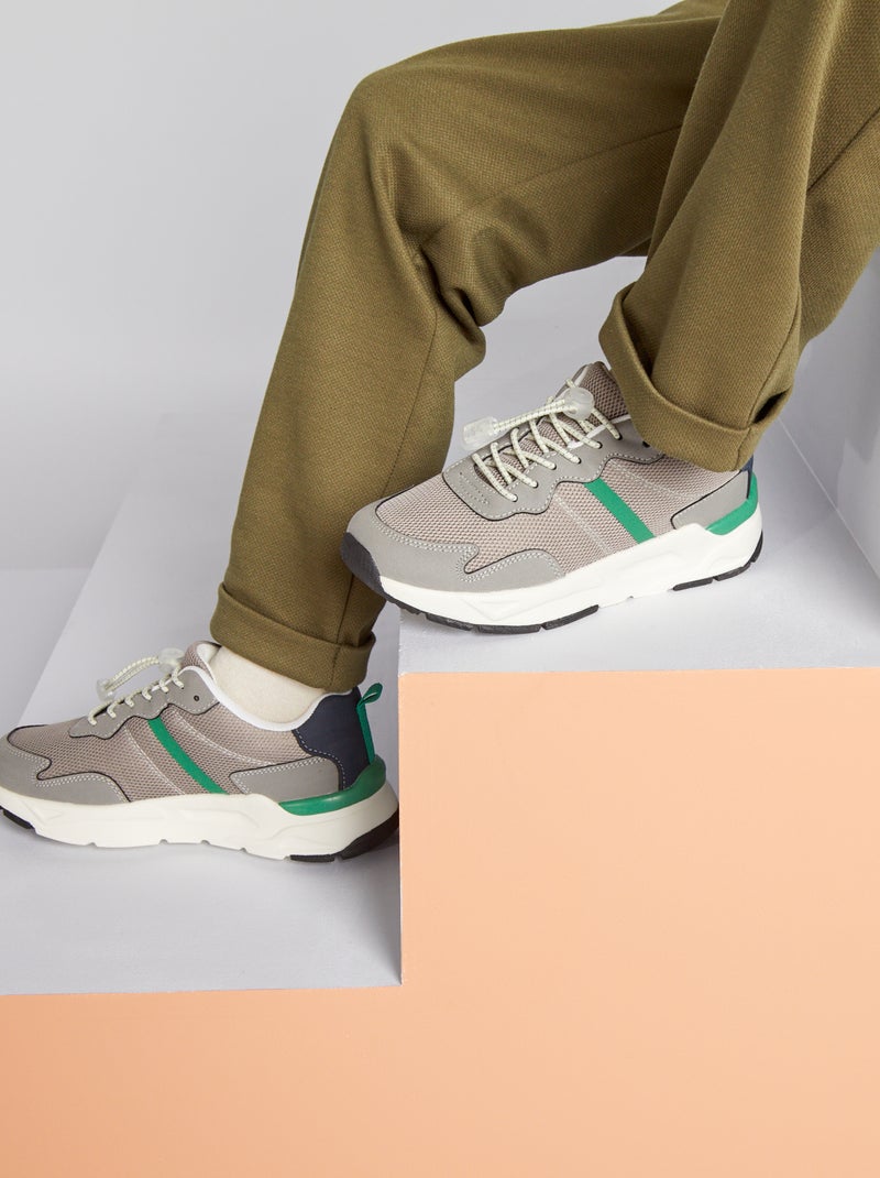 Hardloopschoenen uit twee materialen GRIJS - Kiabi