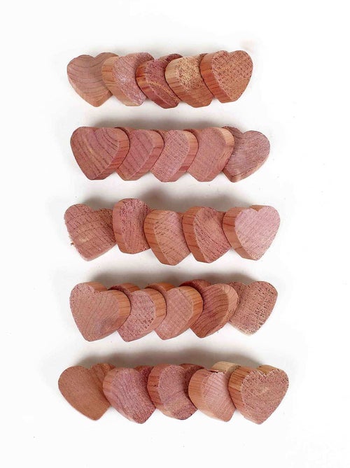 Hartvormige hangertjes van cederhout | Anti-mot - Kiabi