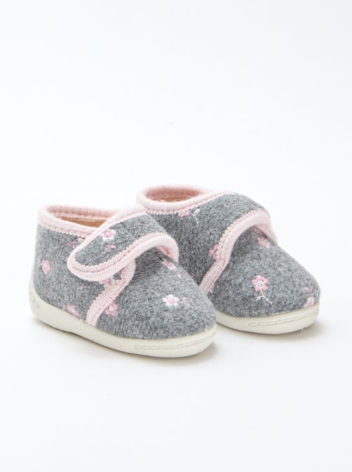 Hoge gevoerde sloffen met klittenband - Kiabi