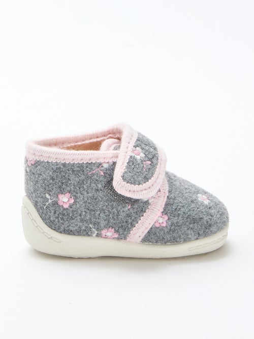 Hoge gevoerde sloffen met klittenband - Kiabi