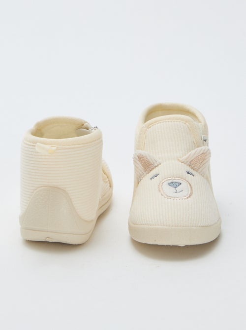 Hoge sloffen van corduroy met beertje - Kiabi