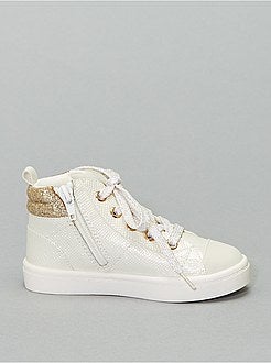 Schoenen - Hoge sneakers met gelakte neuzen - Kiabi