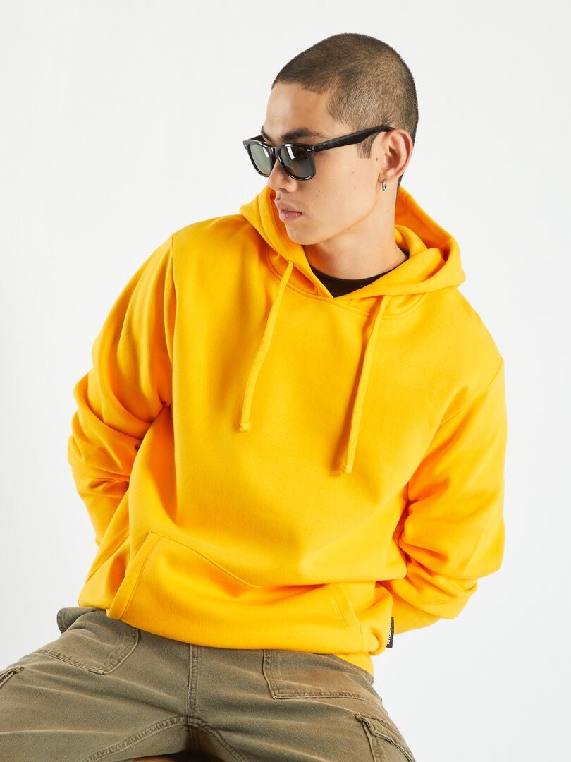 geel hoodie
