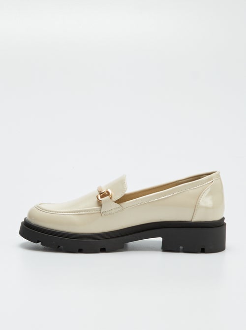 Imitatieleren loafers met plateauzool - Kiabi Imitatieleren loafers met plateauzool - Kiabi