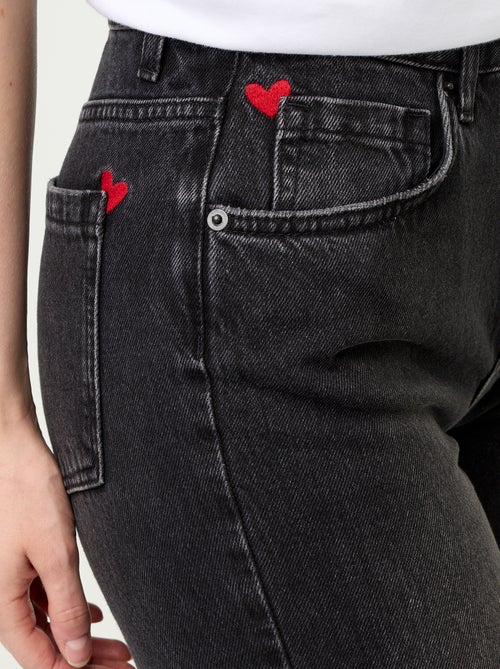 Jeans met hoge taille en flare fit met 'hartjes' borduursels - Kiabi