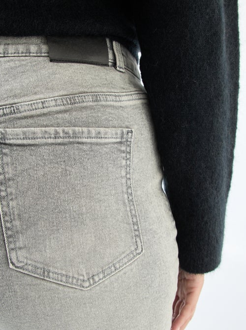 Jeans met hoge taille en stras - Kiabi