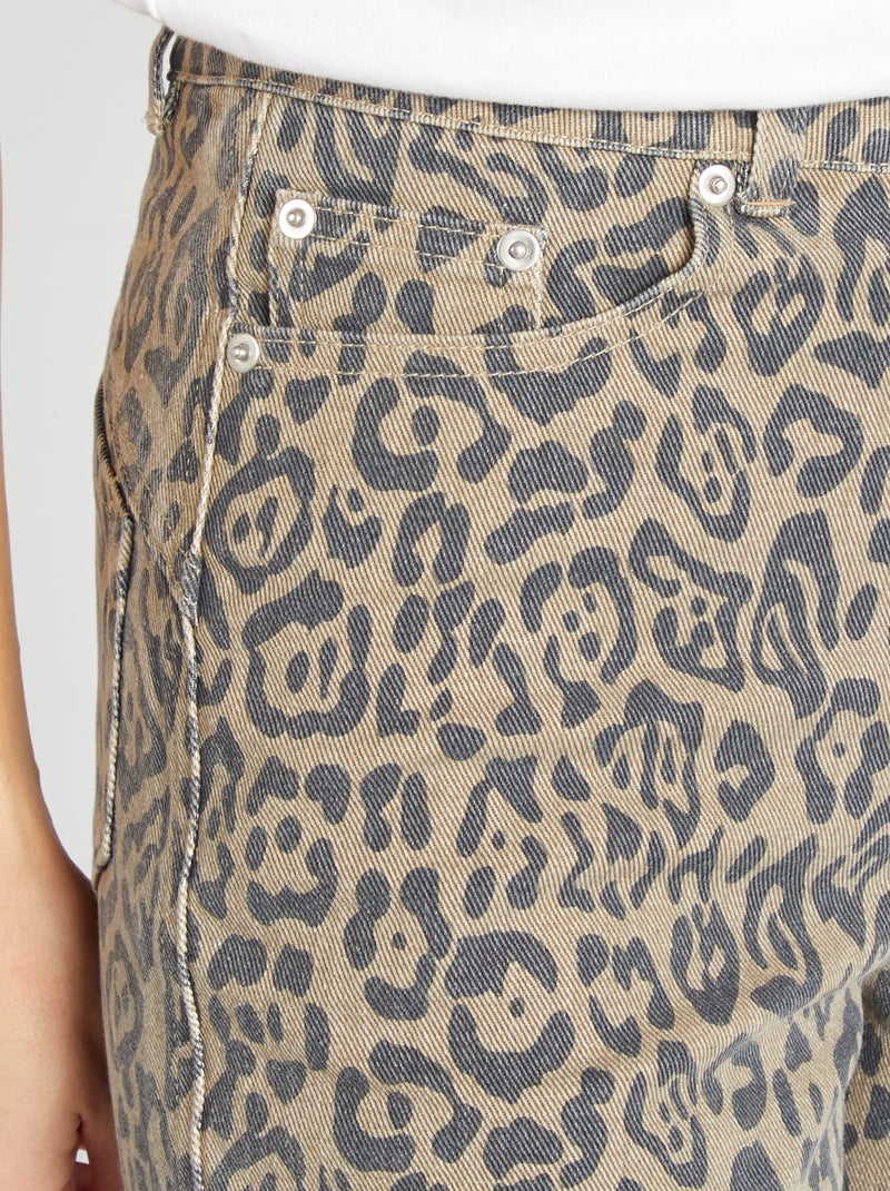 Jeans met luipaardprint BRUIN - Kiabi