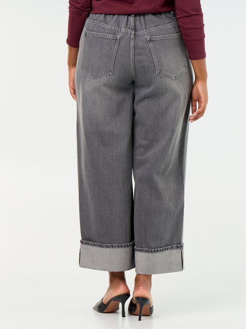 Jeans met wijde pasvorm en omgeslagen pijpen - Kiabi
