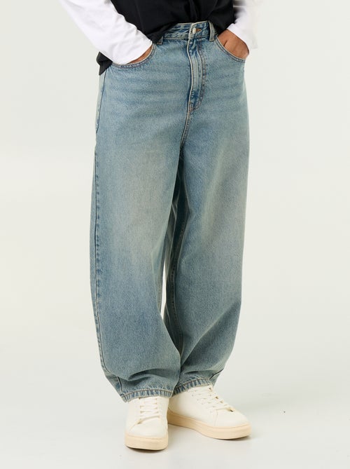 Jeans met wijde pijpen en 5 zakken - Kiabi