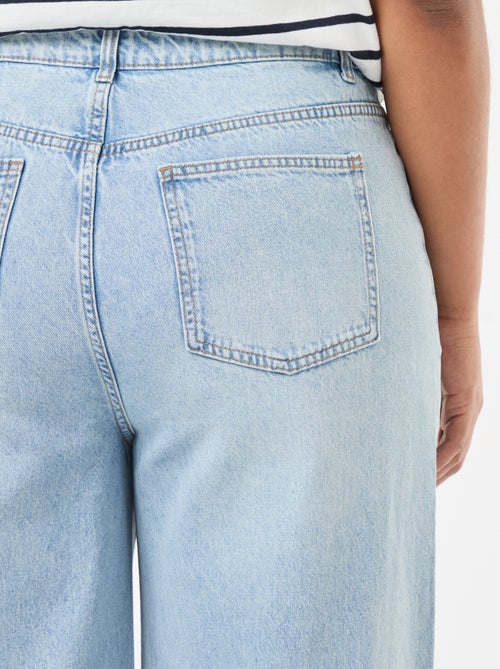 Jeans met wijde pijpen, hoge taille en plooien aan de voorzijde - Kiabi