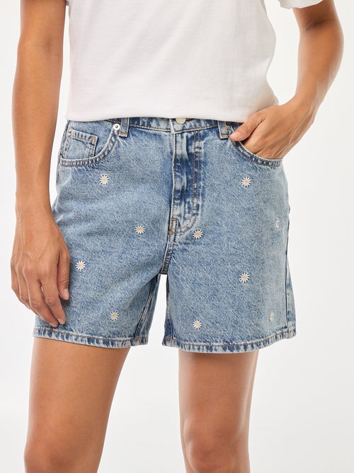 Jeansshort met bloemenborduursel - Kiabi