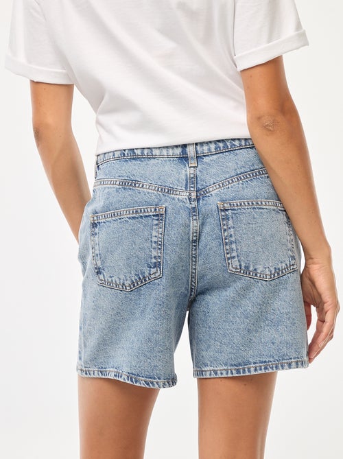 Jeansshort met bloemenborduursel - Kiabi