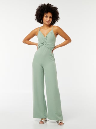 Jumpsuit met smalle verstelbare bandjes en drapering aan de voorkant