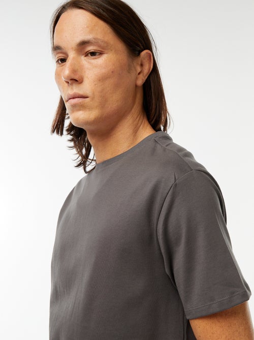 Katoenen T-shirt met ronde hals - Kiabi Katoenen T-shirt met ronde hals - Kiabi