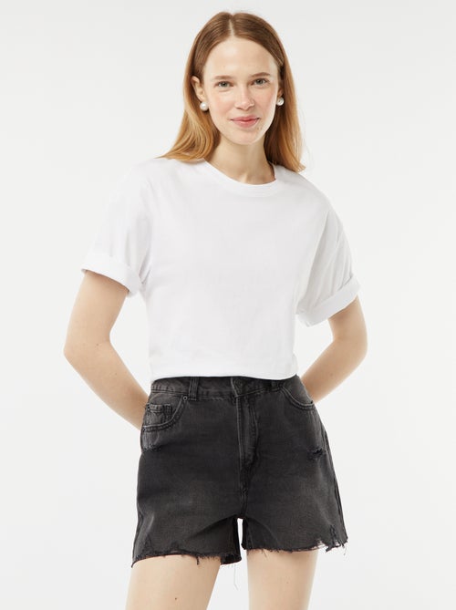 Kort spijkershort met decoratieve slijtplekken en raw-cut afwerking - Kiabi