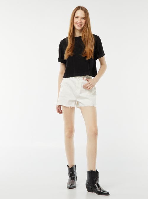 Kort spijkershort met decoratieve slijtplekken en raw-cut afwerking - Kiabi