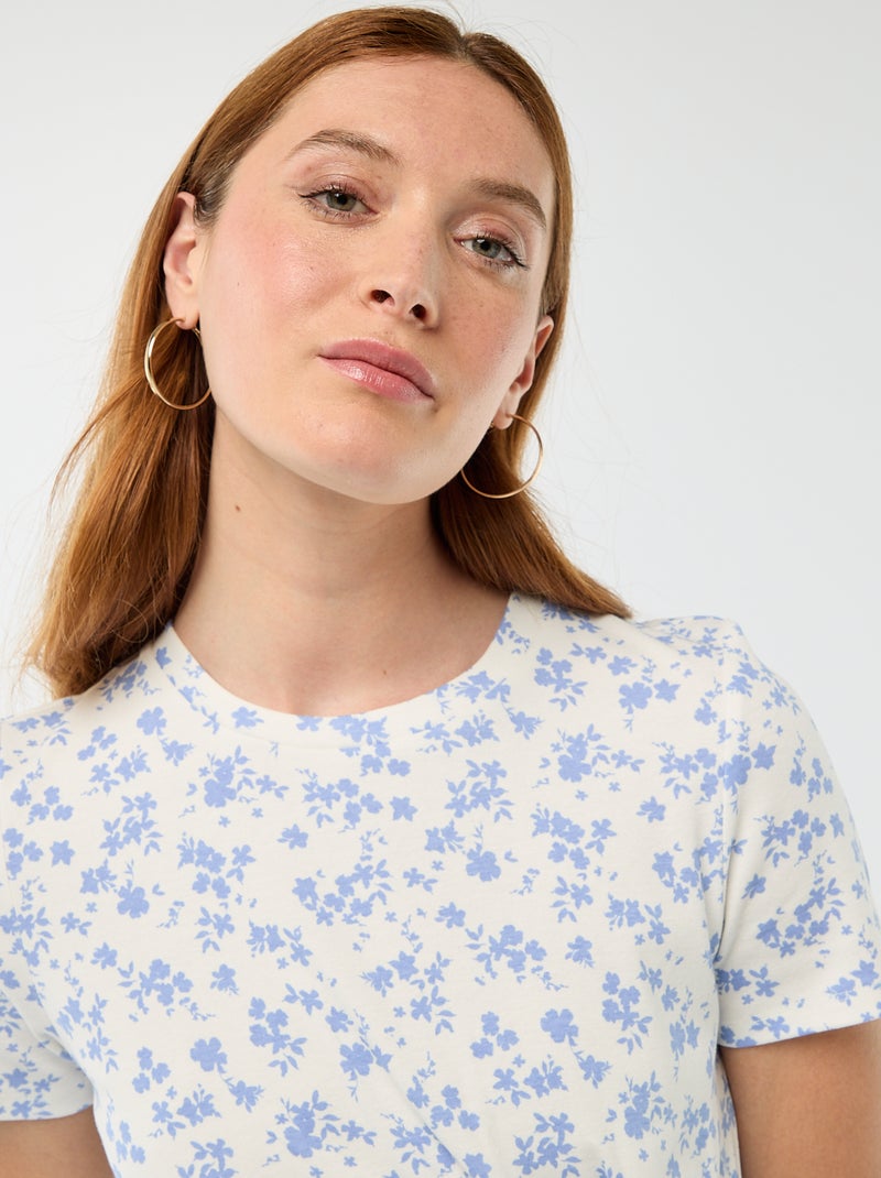 Kort T-shirtmodel met decoratieve knoop Biege - Kiabi