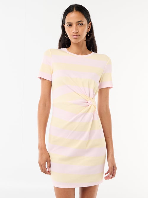 Kort T-shirtmodel met decoratieve knoop - Kiabi