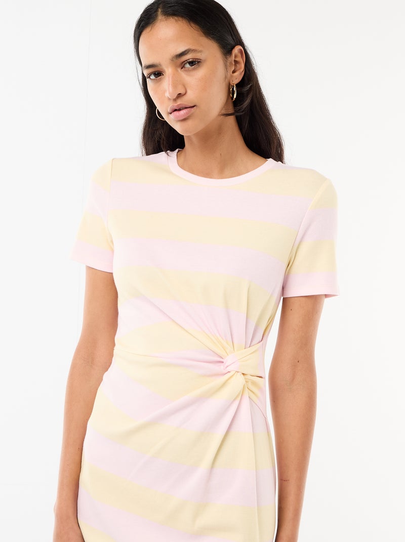 Kort T-shirtmodel met decoratieve knoop Rose - Kiabi