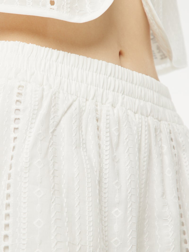 Korte broek met borduursel en ajourtricot WIT - Kiabi